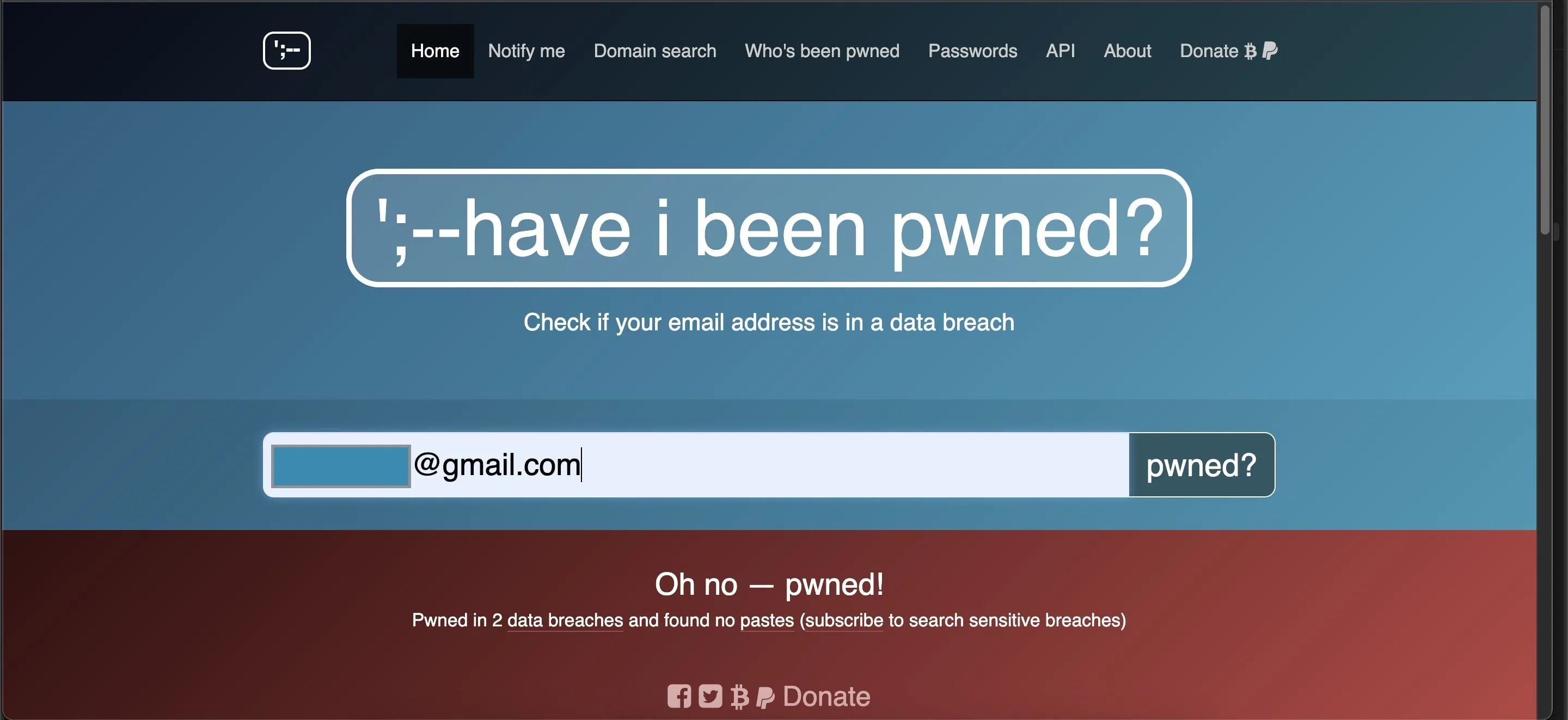 Ảnh chụp màn hình kết quả từ HaveIBeenPwned, hiển thị thông báo dữ liệu cá nhân đã bị rò rỉ trong một vụ vi phạm an ninh.