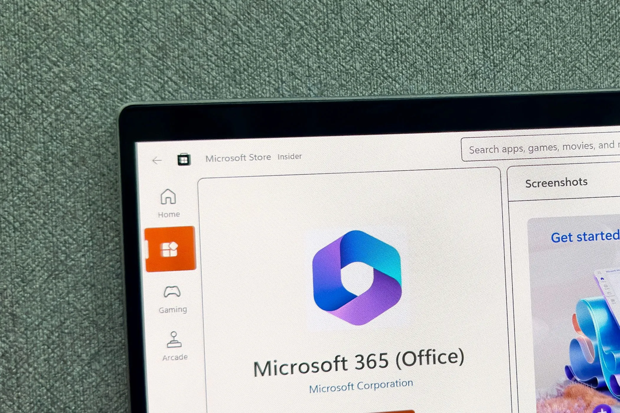 Biểu tượng ứng dụng Microsoft 365 trên Microsoft Store, minh họa quá trình tải và cài đặt phiên bản miễn phí Office trên Windows.