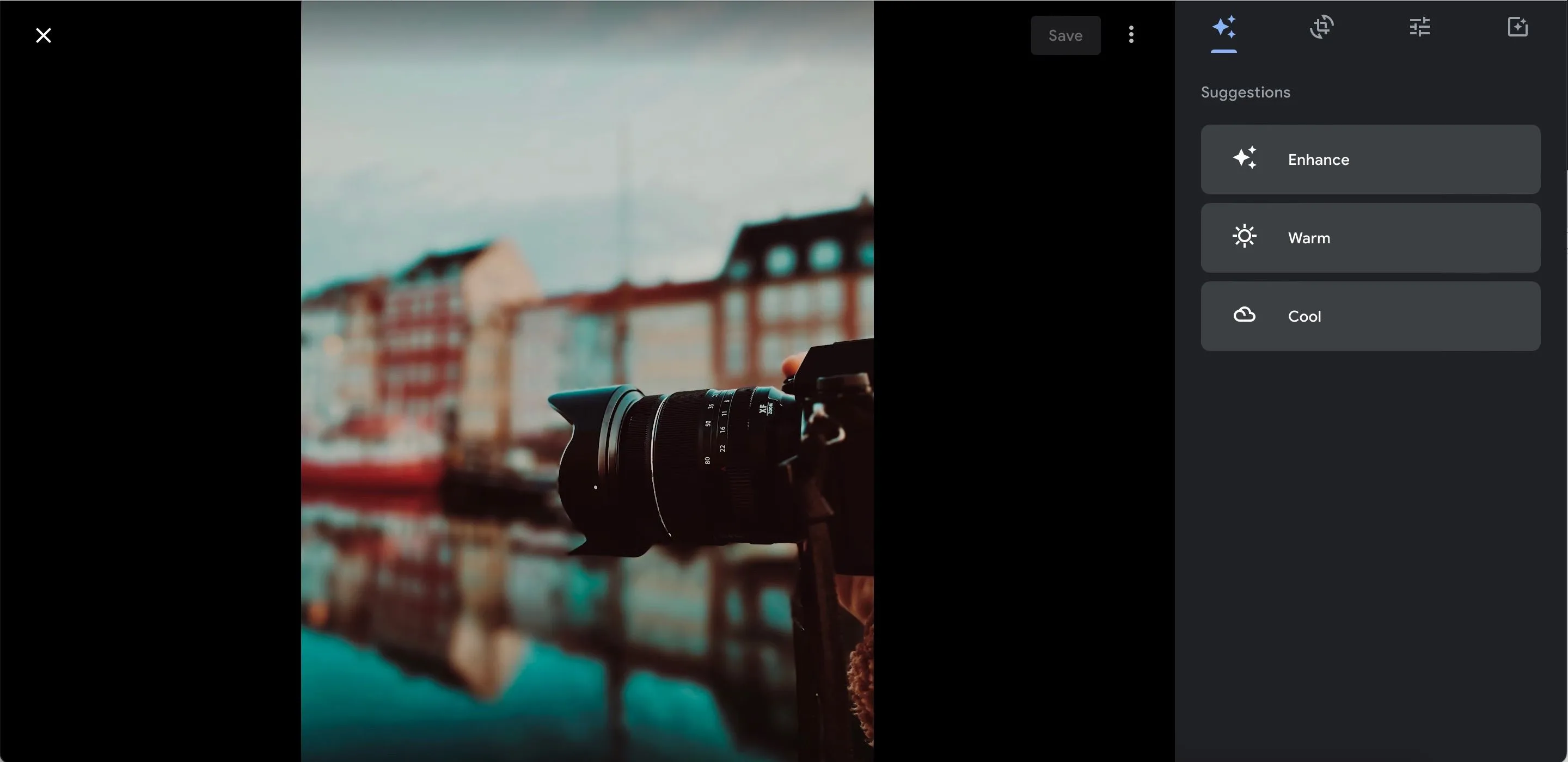 Các công cụ chỉnh sửa ảnh AI có sẵn trong Google Photos giúp điều chỉnh ánh sáng và màu sắc