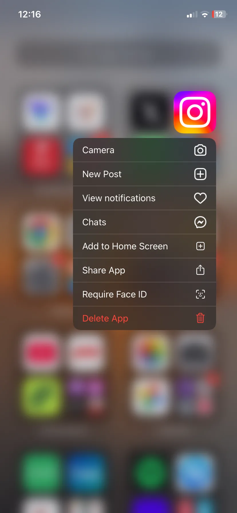 Các tác vụ nhanh hiển thị trong menu ngữ cảnh của ứng dụng Instagram