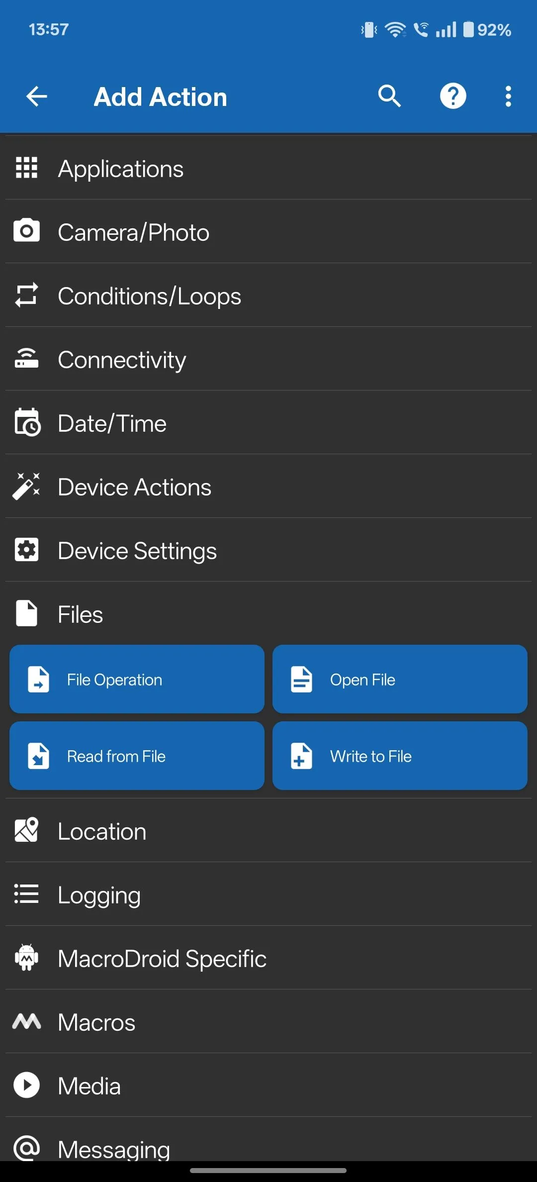 Các tùy chọn hành động liên quan đến tệp trong MacroDroid, bao gồm &quot;File Operation&quot;.