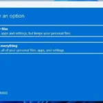 Các tùy chọn reset Windows 11 bao gồm giữ lại tệp cá nhân và phương thức cài đặt cục bộ hoặc đám mây.