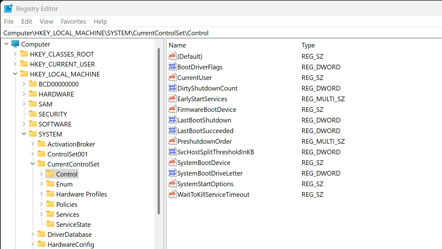 Cài đặt các thông số điều khiển liên quan đến NVMe trong Windows Registry Editor