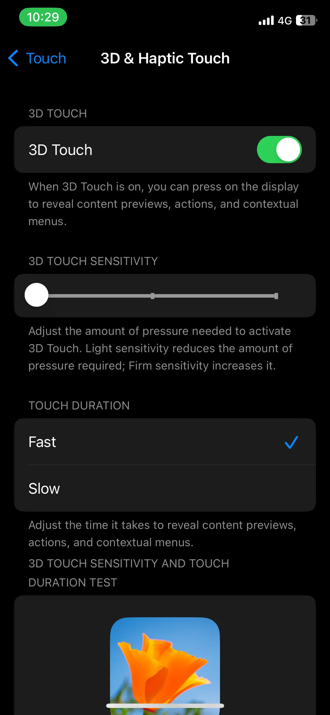 Cài đặt Cảm ứng Haptic (Haptic Touch) trên iPhone, cho phép điều chỉnh thời gian phản hồi chạm.