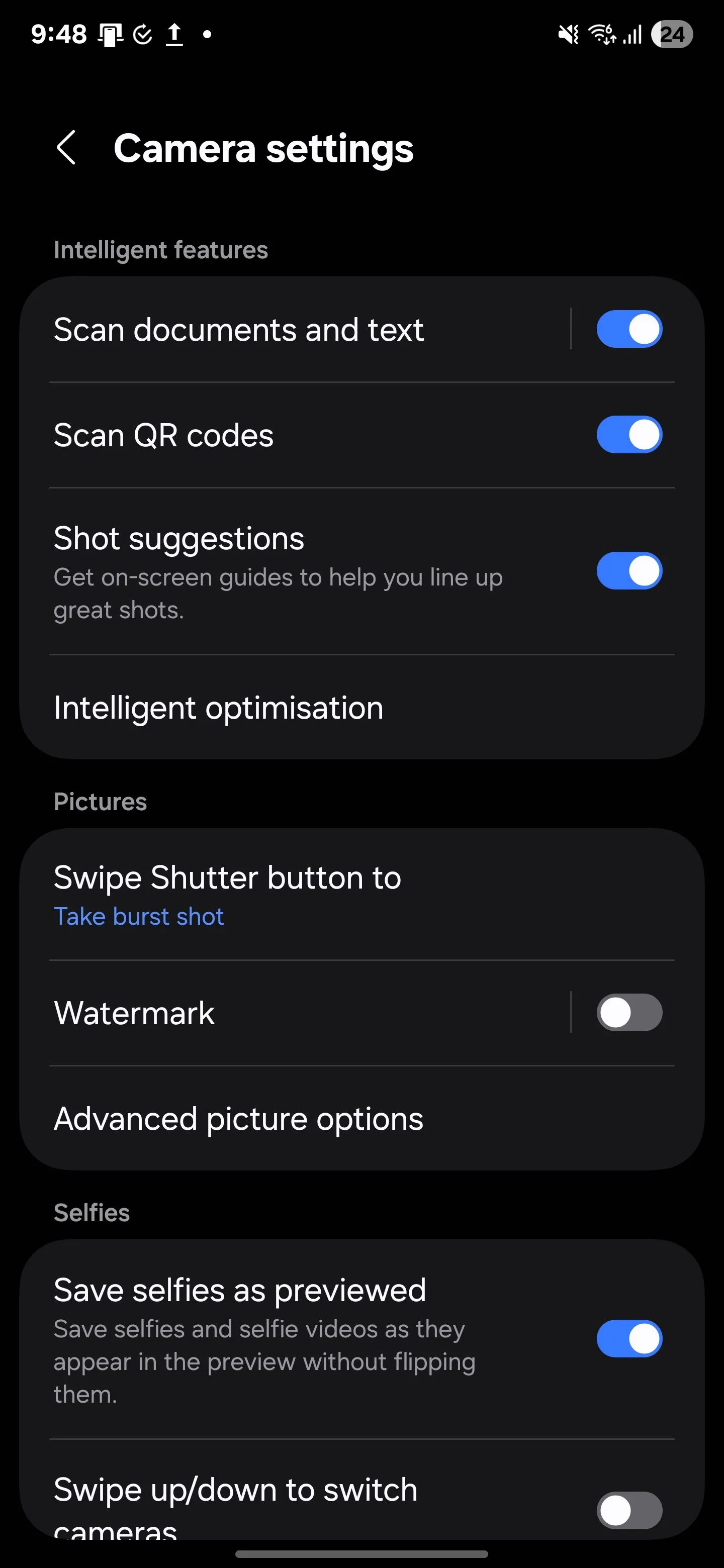 Cài đặt 'Chạm và giữ nút chụp để' trong Camera Samsung với lựa chọn 'Tạo GIF'
