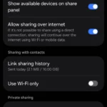 Cài đặt Quick Share trên điện thoại Samsung Galaxy cho phép tùy chỉnh các tùy chọn chia sẻ file nhanh chóng và an toàn.