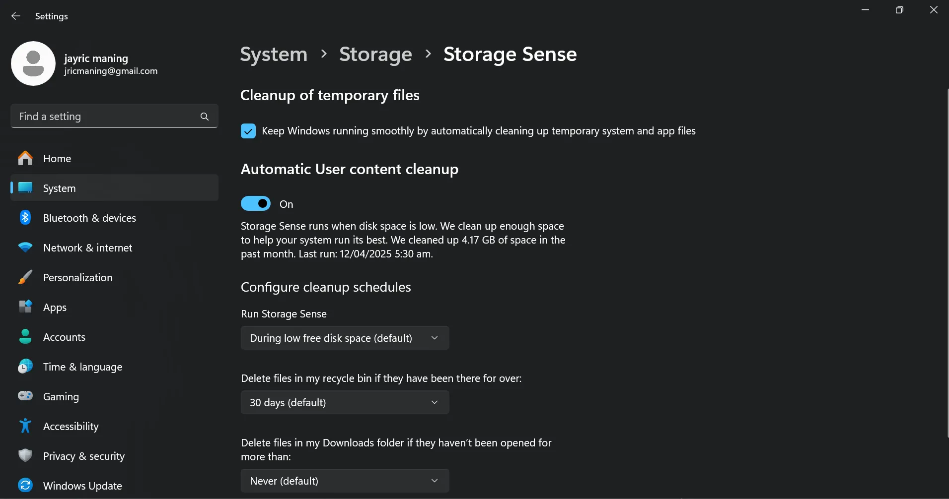 Cấu hình tính năng Storage Sense của Windows để tự động dọn dẹp ổ đĩa và tiết kiệm dung lượng