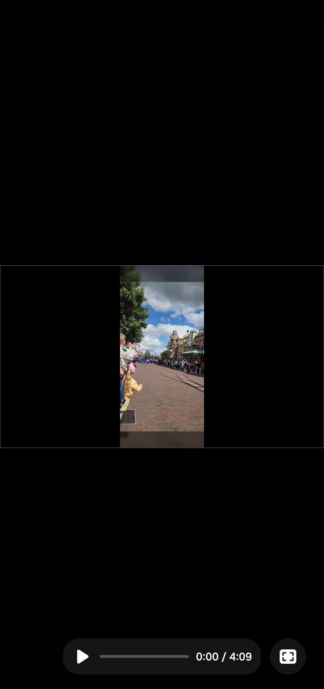 Chế độ xem trước video đã chỉnh sửa trong ứng dụng Samsung Studio
