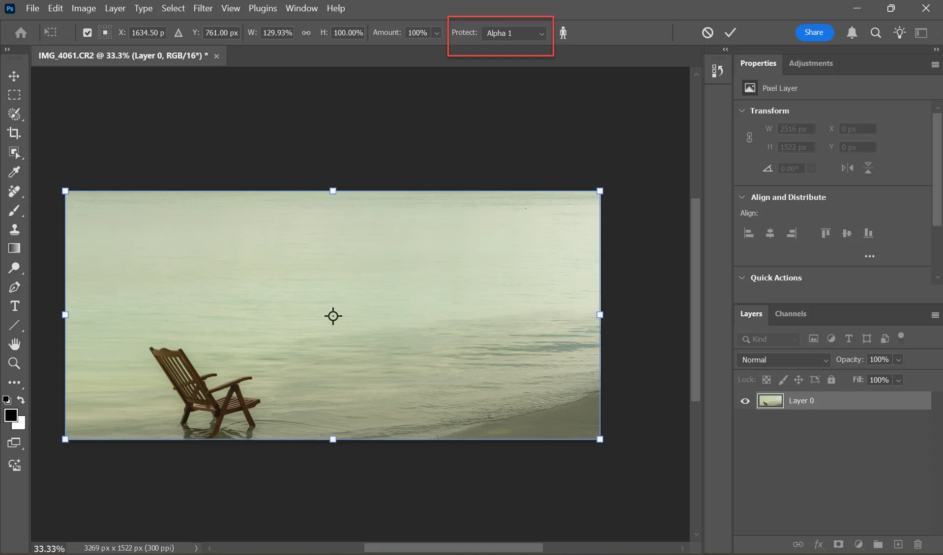 Chọn kênh Alpha để bảo vệ đối tượng trong thanh Options của công cụ Content-Aware Scale Photoshop