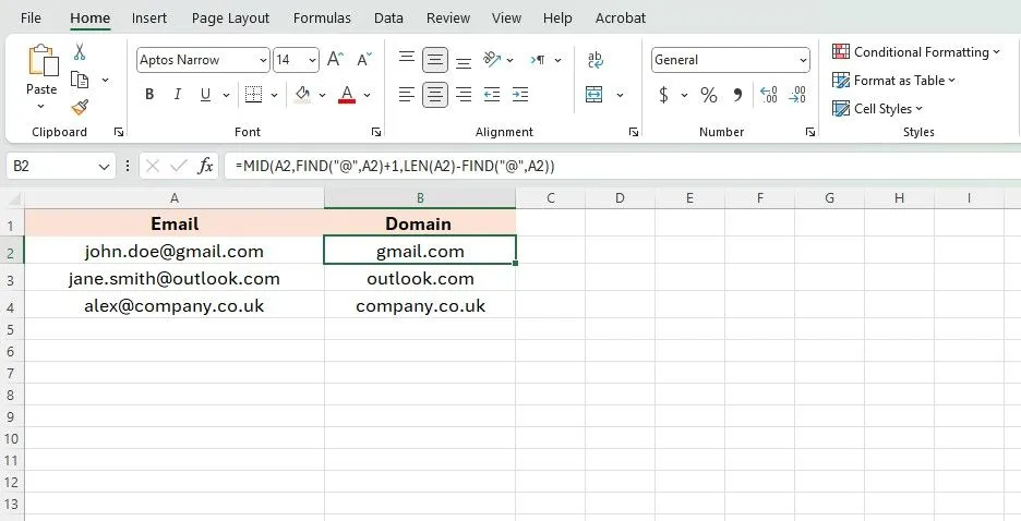 Công thức Excel thủ công để trích xuất tên miền từ địa chỉ email, đòi hỏi nhiều hàm lồng ghép