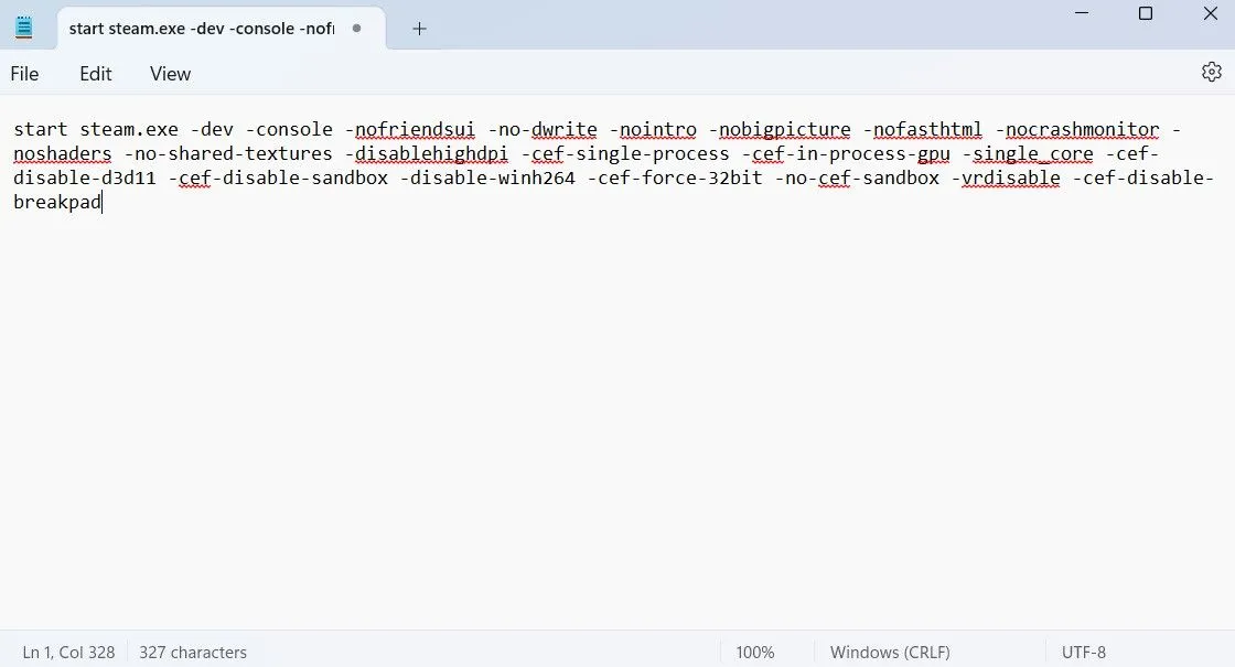 Cửa sổ Notepad hiển thị các lệnh tùy chỉnh để tạo file batch tối ưu Steam