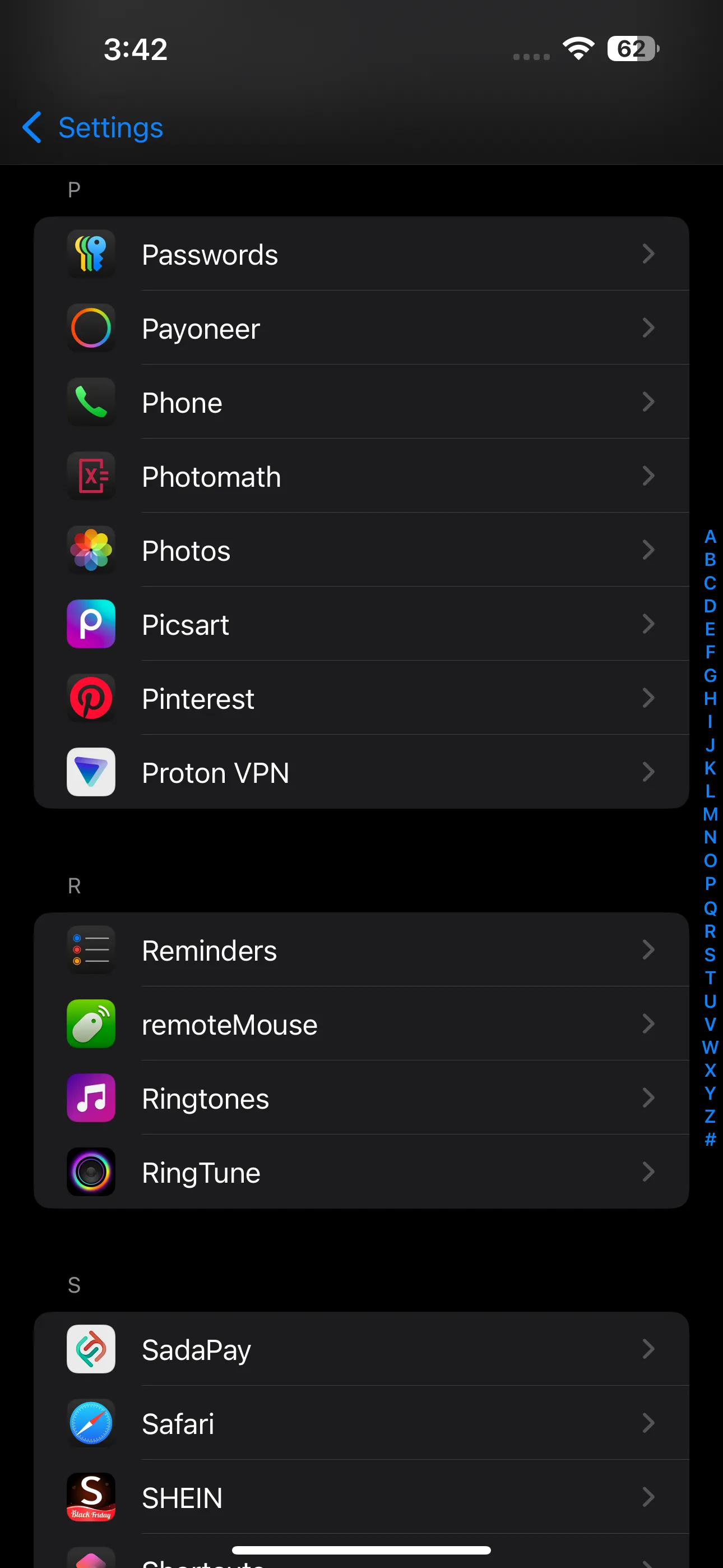 Danh sách ứng dụng và tùy chọn iCloud Photos trong Cài đặt iPhone