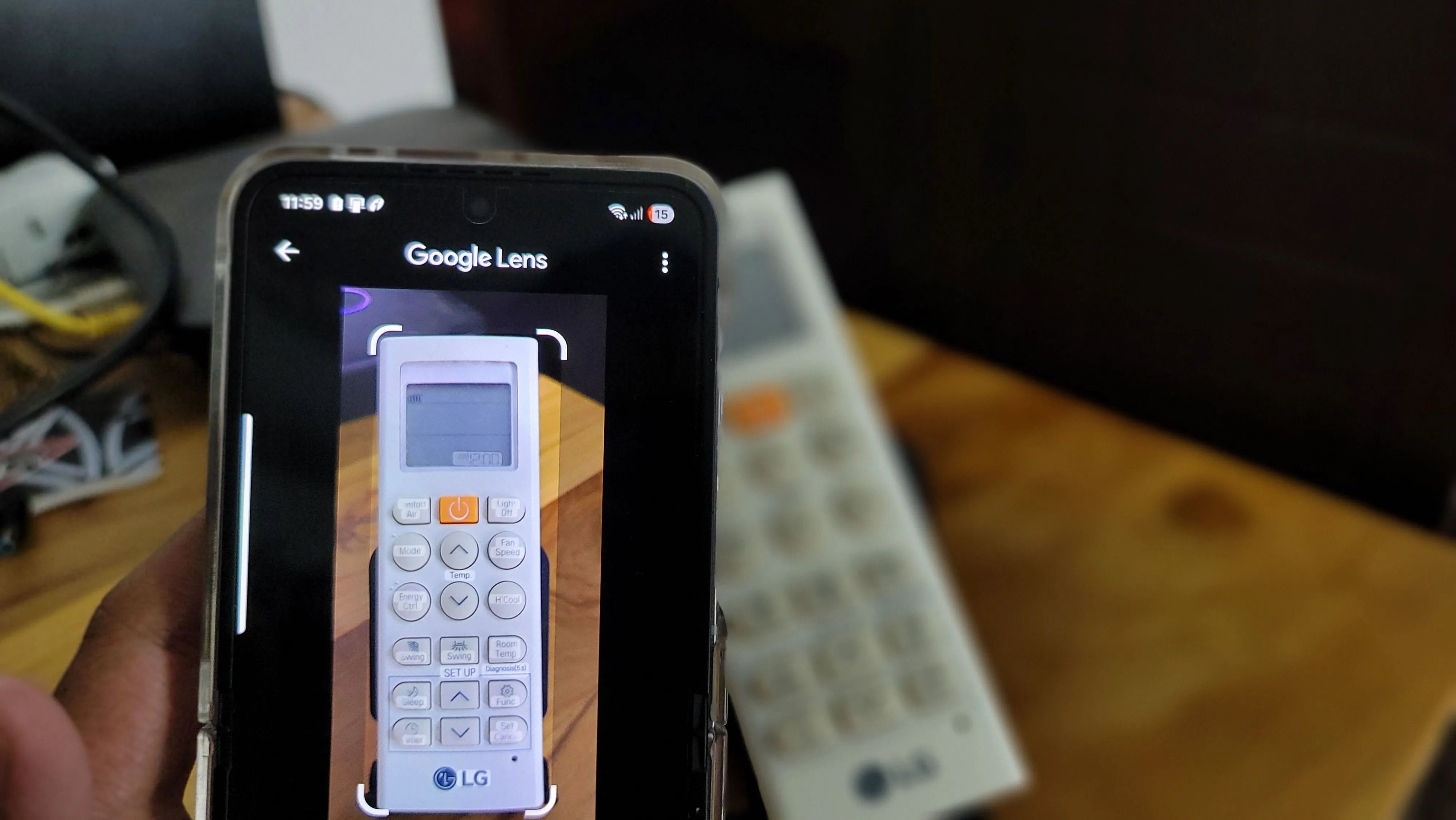 Điều khiển điều hòa được nhận diện thông qua ứng dụng Google Lens