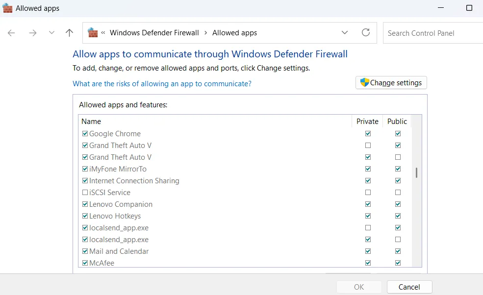 Giao diện các ứng dụng được phép liên lạc qua Tường lửa Windows Defender, hiển thị danh sách để người dùng xem xét và quản lý quyền truy cập mạng