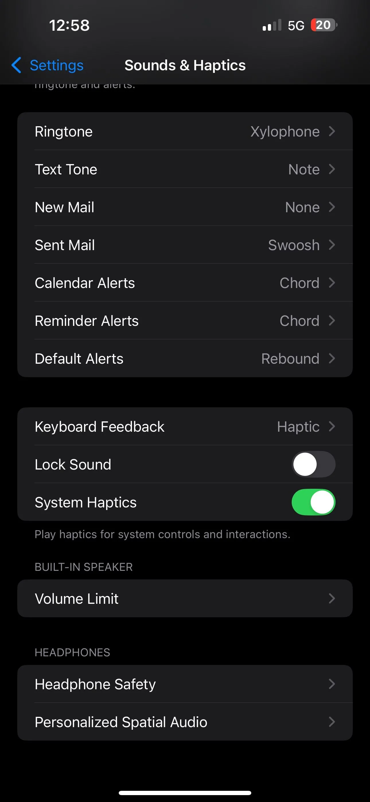 5 Điểm Apple Watch Vẫn Vượt Trội Hơn Wear OS: Google Cần Học Hỏi