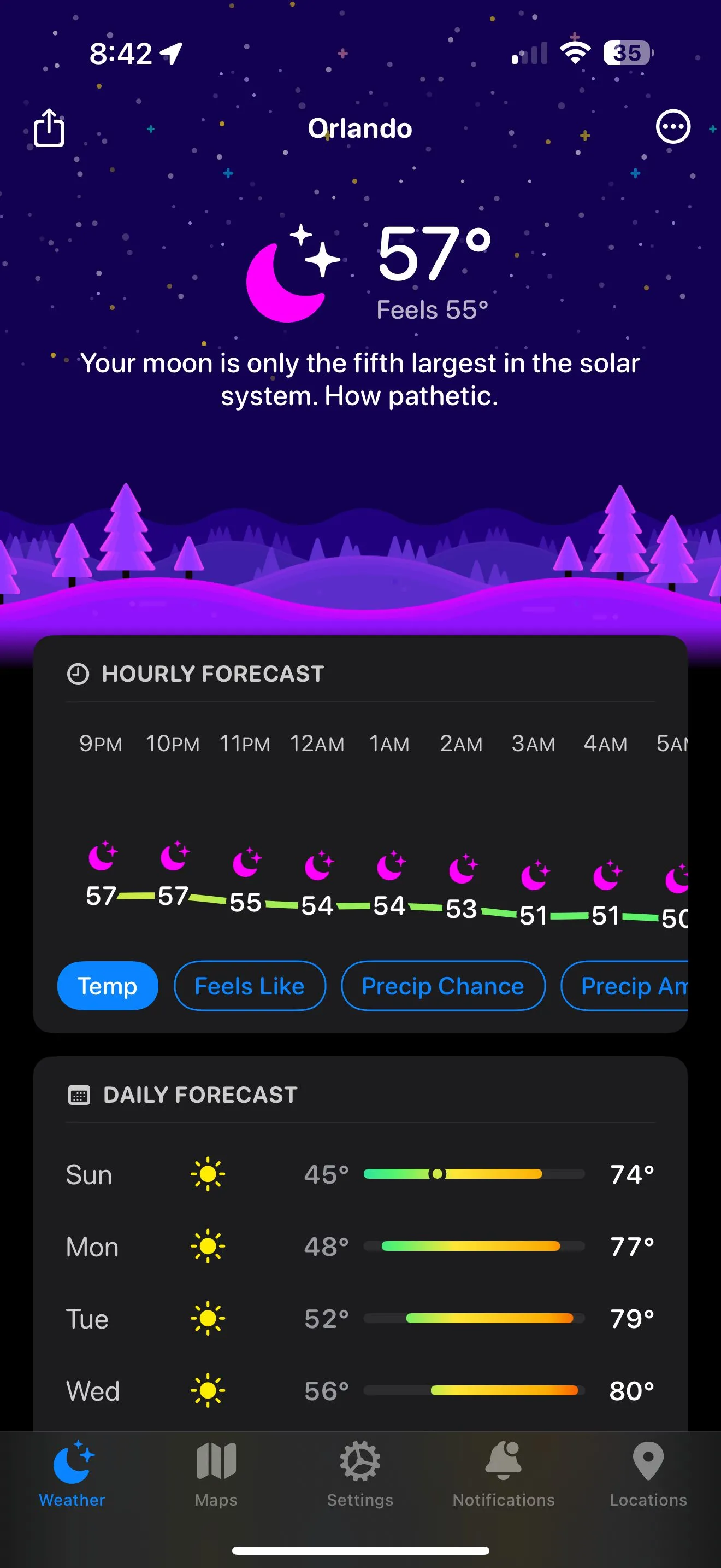 Giao diện Carrot Weather trên iPhone hiển thị dự báo thời tiết hài hước với cá tính snarky