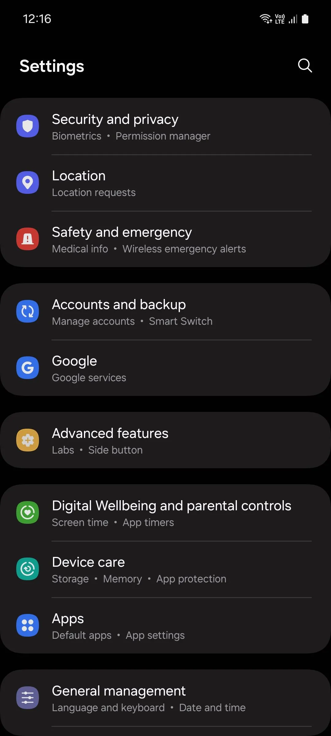 Giao diện &quot;Chăm sóc thiết bị&quot; trong cài đặt Samsung One UI giúp tối ưu hiệu năng.