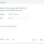 Giao diện công cụ Media Creation Tool cho phép chọn ngôn ngữ và phiên bản Windows 11