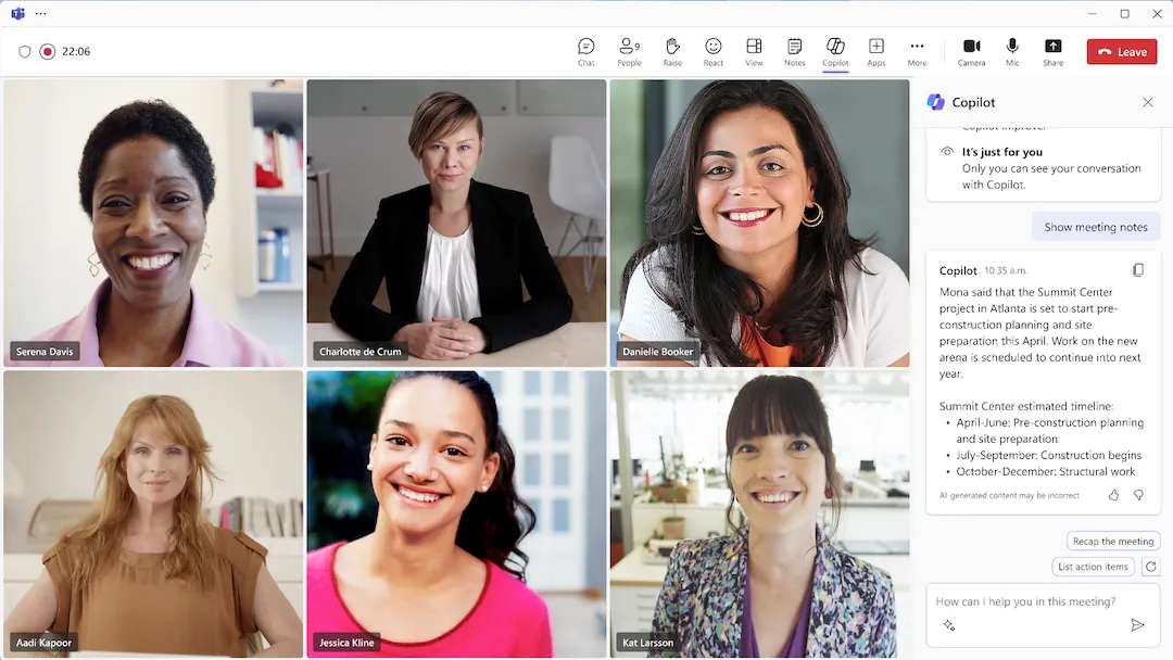 Giao diện cuộc họp Microsoft Teams hiển thị thanh Copilot sidebar với các tính năng hỗ trợ AI