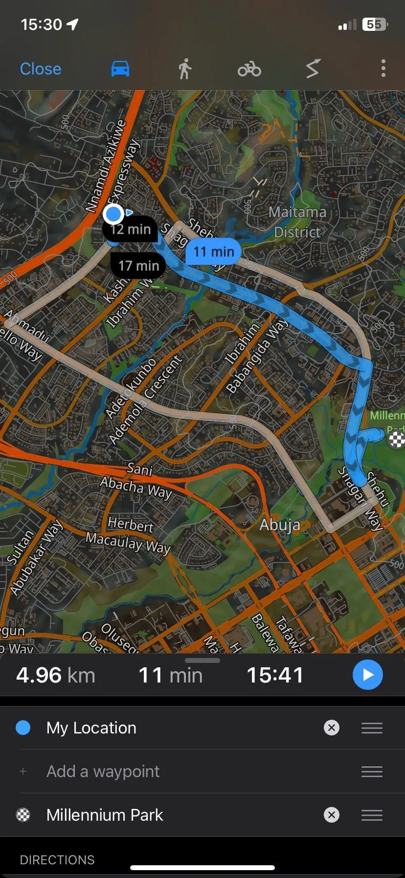 Giao diện điều hướng lộ trình xe hơi trên ứng dụng bản đồ Guru Maps