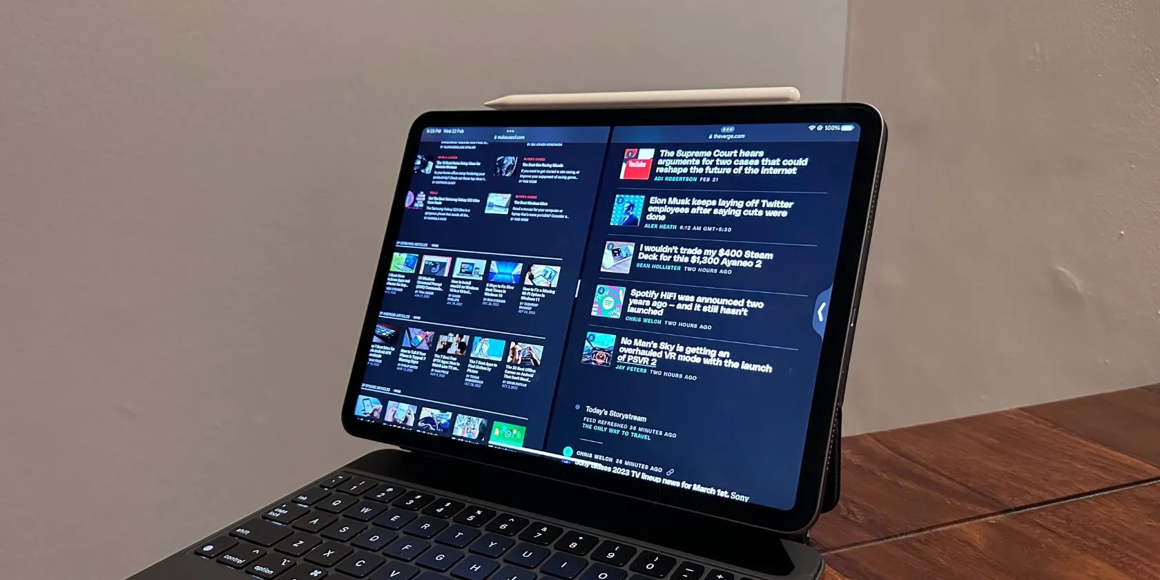 Giao diện iPad Pro hiển thị chế độ đa nhiệm Split View với hai ứng dụng chạy song song, minh họa khả năng làm việc hiệu quả với nhiều cửa sổ trên iPad.