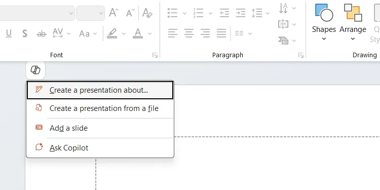 Giao diện PowerPoint hiển thị nút Copilot để bắt đầu tạo bài thuyết trình