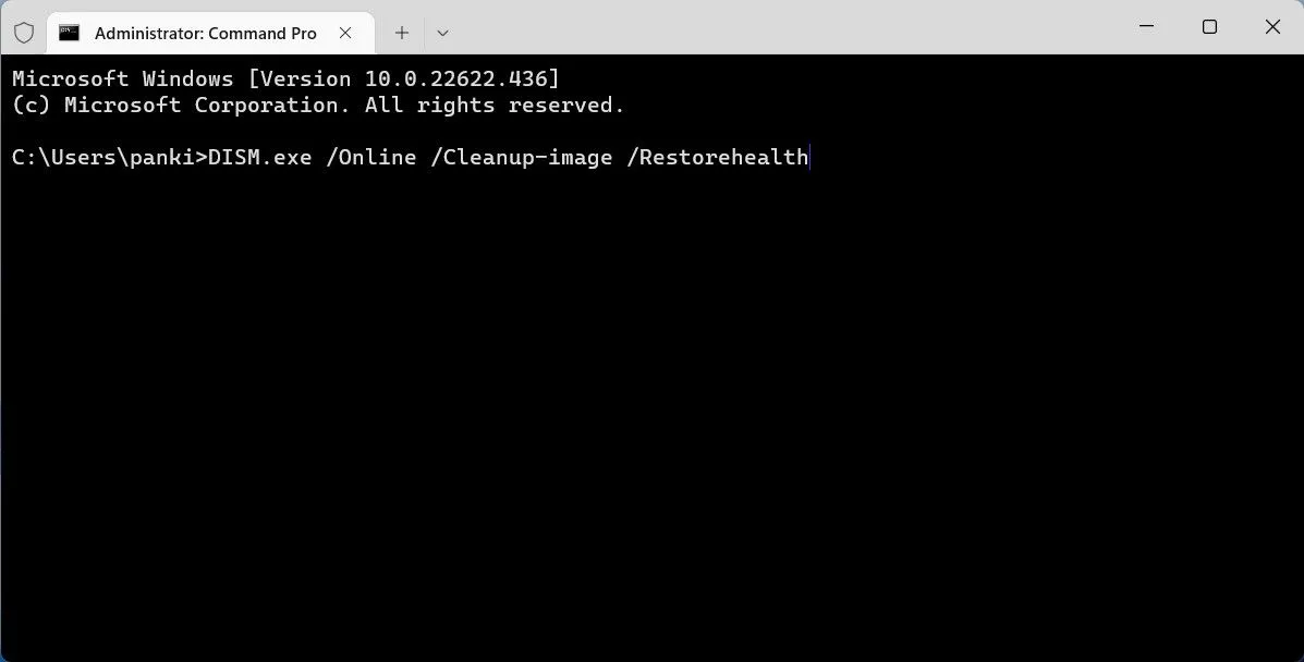 Giao diện Terminal (Admin) của Windows hiển thị kết quả quét DISM.exe /Online /Cleanup-image /Restorehealth.