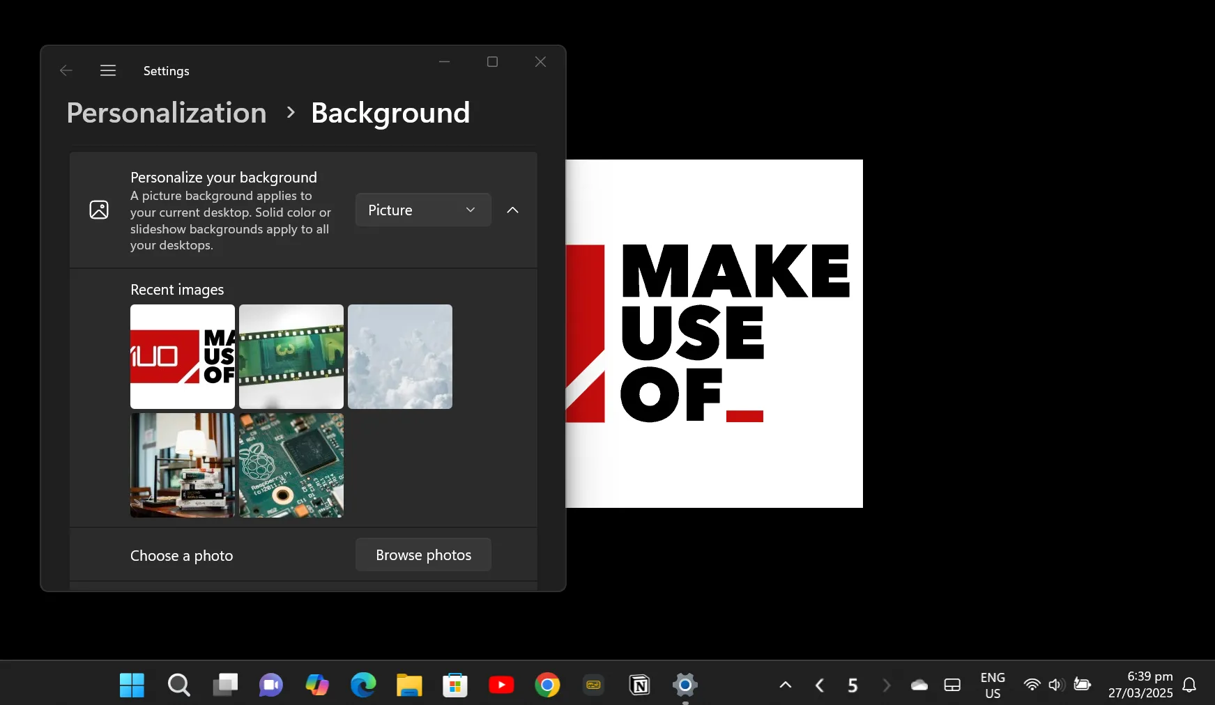 Giao diện tùy chỉnh màn hình ảo Windows bao gồm đổi tên và thay đổi hình nền