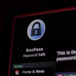 Giao diện ứng dụng KeePass Password Safe minh họa giải pháp quản lý mật khẩu an toàn và tiện lợi để chống tấn công nhồi nhét thông tin đăng nhập.