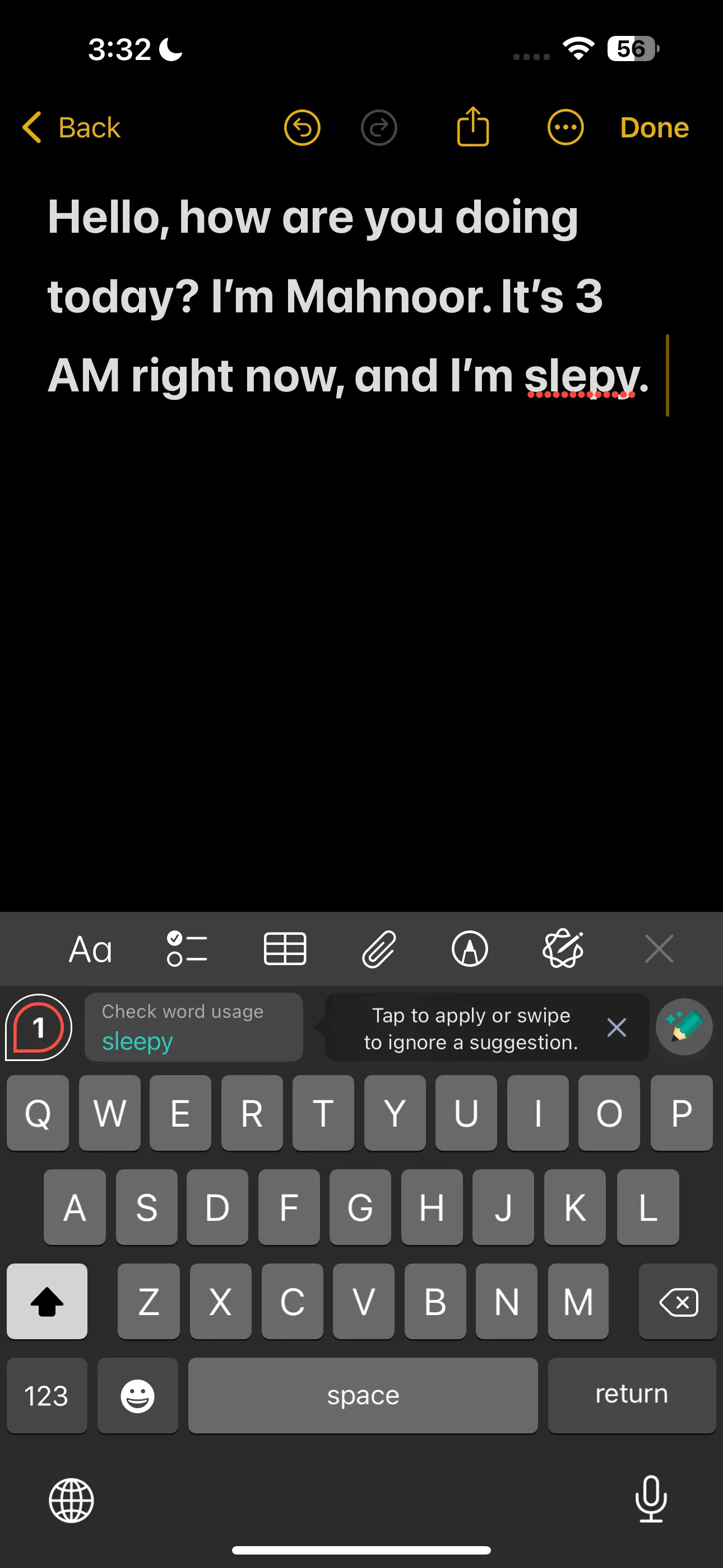 Grammarly hiển thị gợi ý sửa lỗi chính tả và ngữ pháp trực tiếp trên bàn phím iPhone