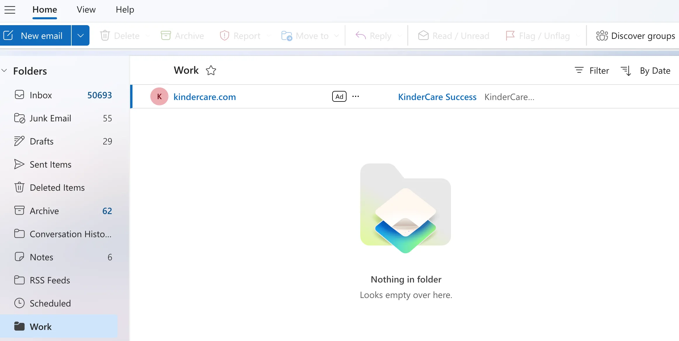 Hình ảnh hộp thư đến Microsoft Outlook với các thư mục được tổ chức khoa học, minh họa tính năng quản lý email hiệu quả