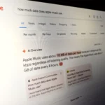 Hình ảnh màn hình máy tính xách tay hiển thị kết quả tìm kiếm Google AI Overviews với thông tin không chính xác, minh họa vấn đề chất lượng của AI Gemini