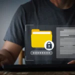 Hình ảnh tượng trưng về bảo mật dữ liệu và mã hóa file trên Windows để chống lại các cuộc tấn công.