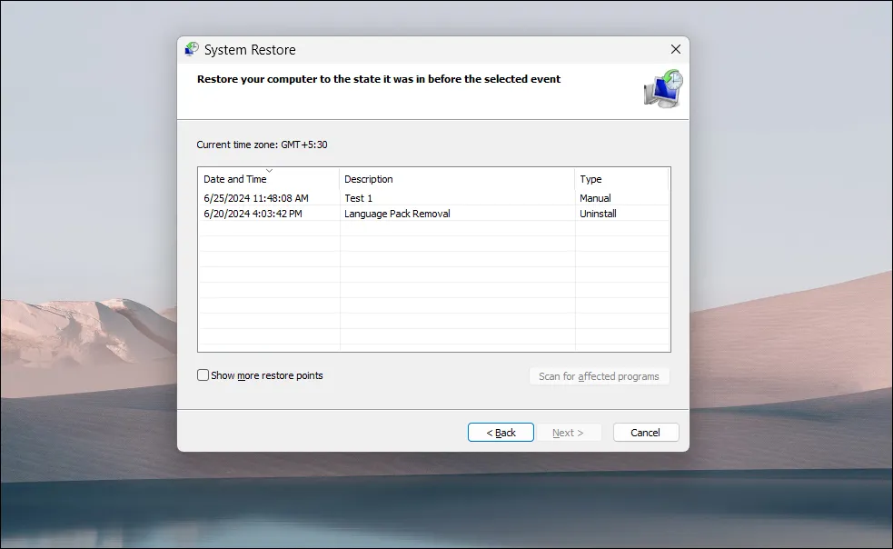 Hộp thoại System Restore hiển thị các điểm khôi phục hệ thống có sẵn trên Windows 11