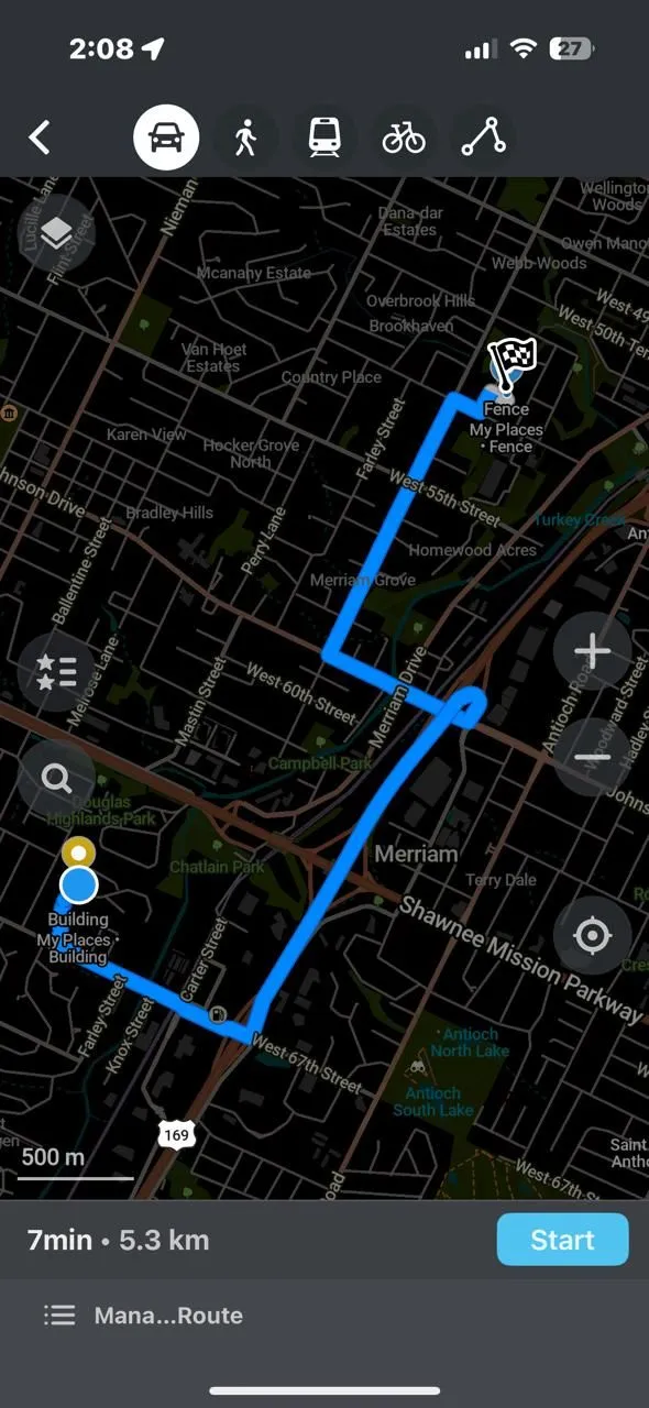 Khoảng cách và tuyến đường hiển thị giữa hai hai điểm trên Organic Maps