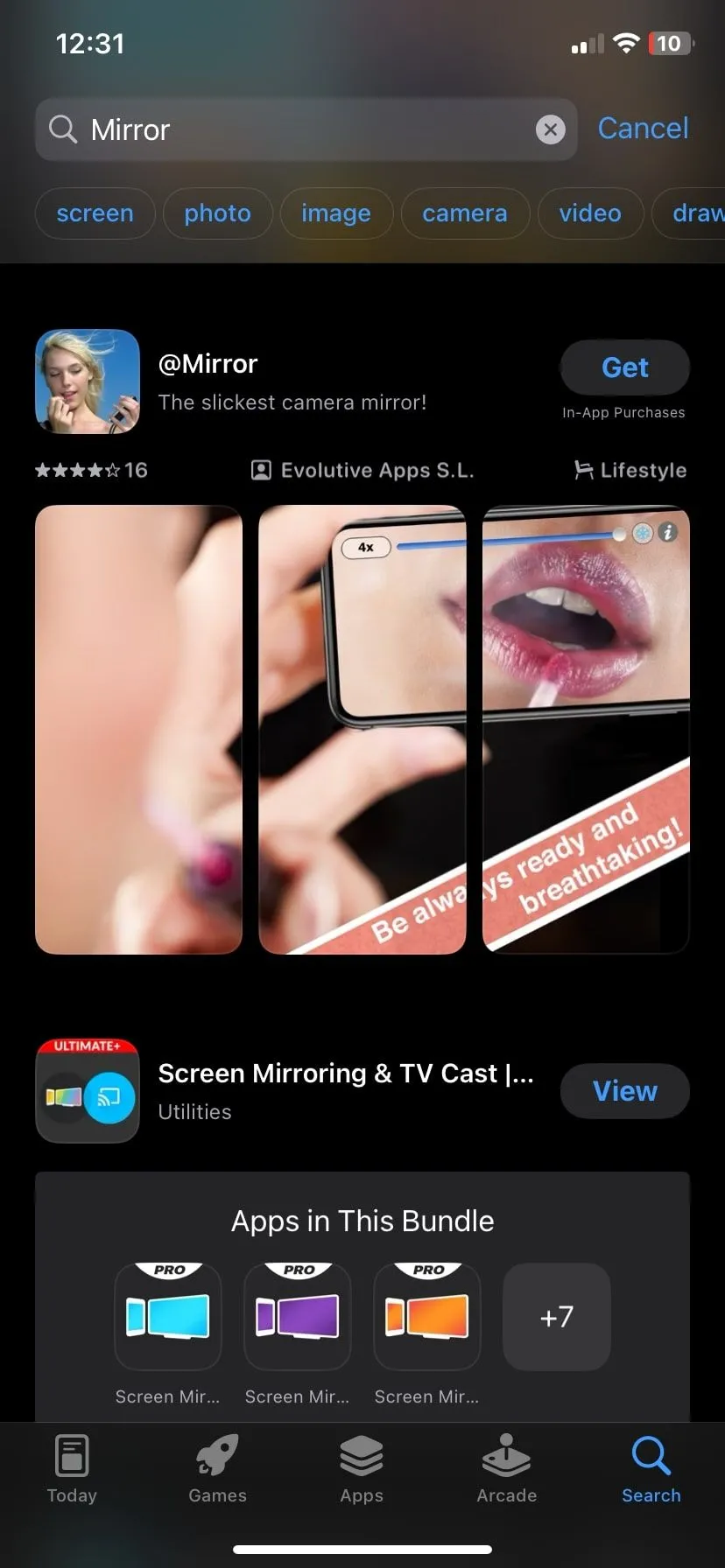 Màn hình App Store hiển thị nhiều ứng dụng &quot;gương&quot;, thường không cần thiết cho người dùng iPhone.