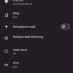 Màn hình Cài đặt Android hiển thị tùy chọn Mạng và Internet để chia sẻ Wi-Fi