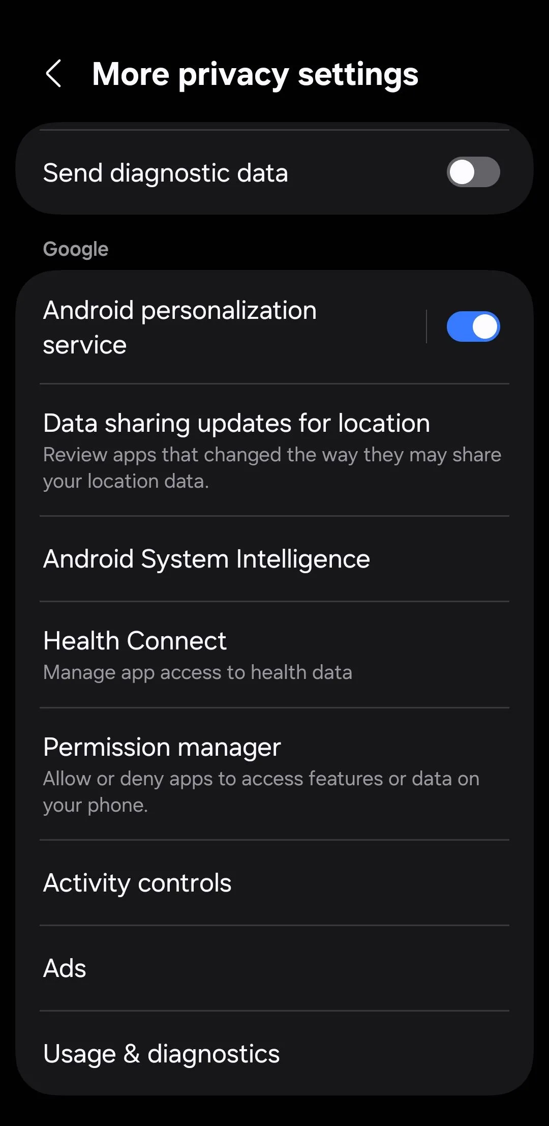 Màn hình cài đặt quyền riêng tư trên điện thoại Android, điểm khởi đầu để điều chỉnh các tùy chọn bảo mật dữ liệu.