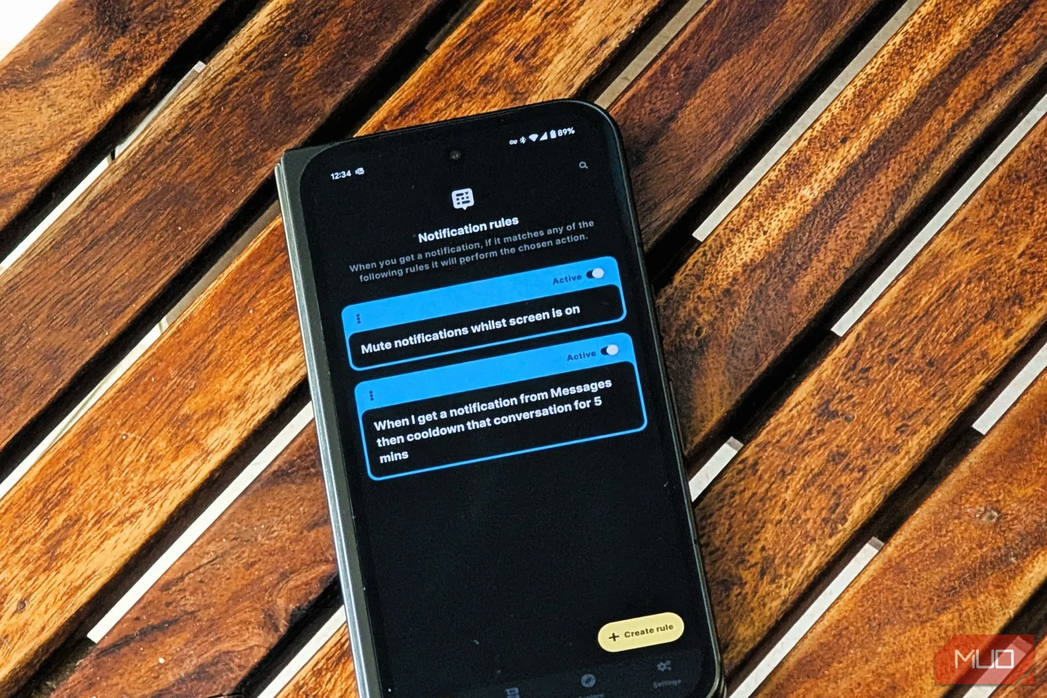Màn hình chính của ứng dụng BuzzKill trên điện thoại Android, hiển thị tổng quan các quy tắc quản lý thông báo đã thiết lập.