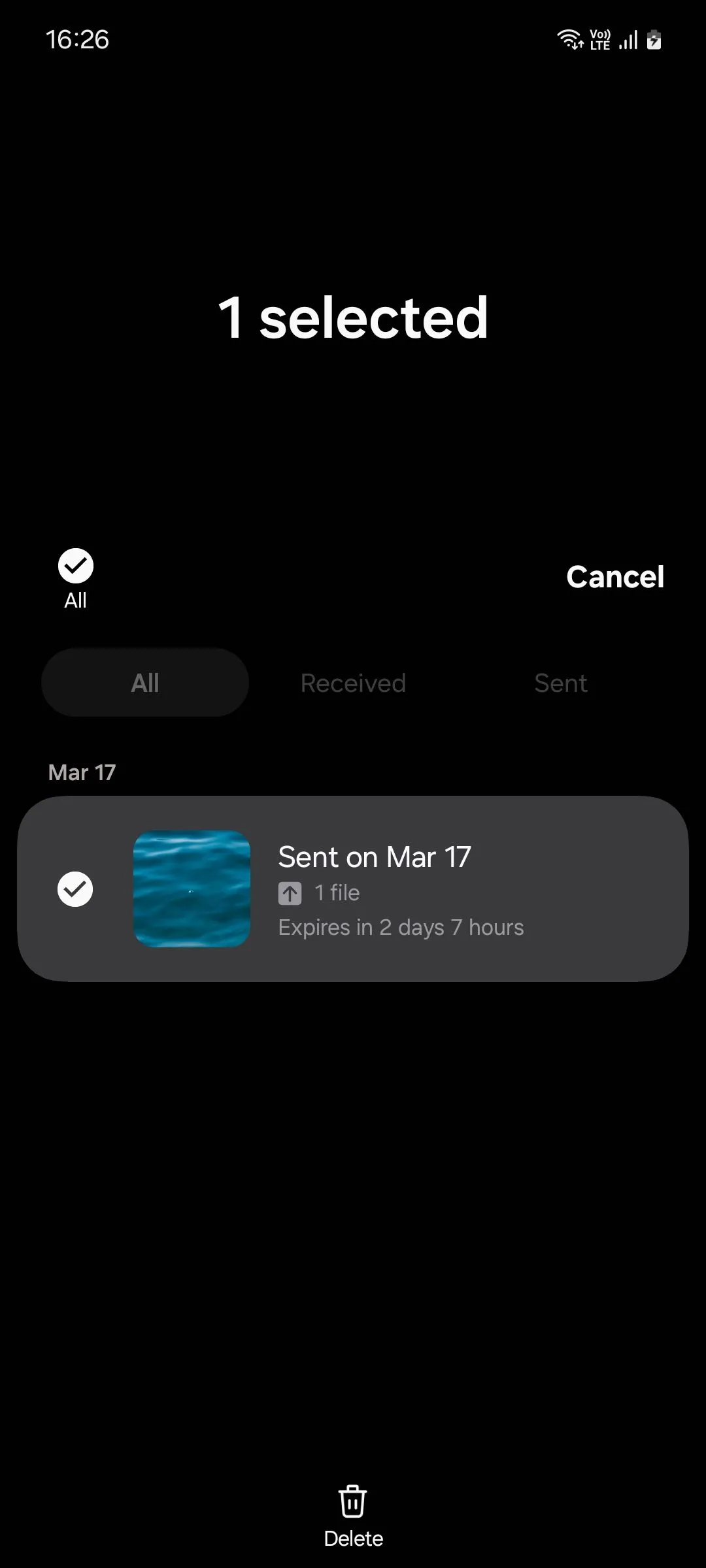 Màn hình quản lý Lịch sử chia sẻ liên kết (Link sharing history) trong Quick Share trên Samsung One UI 6.1, hiển thị tùy chọn xóa file đã chia sẻ