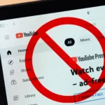 Màn hình trang YouTube Premium hiển thị thông báo lỗi thanh toán trên máy tính xách tay khi sử dụng VPN.