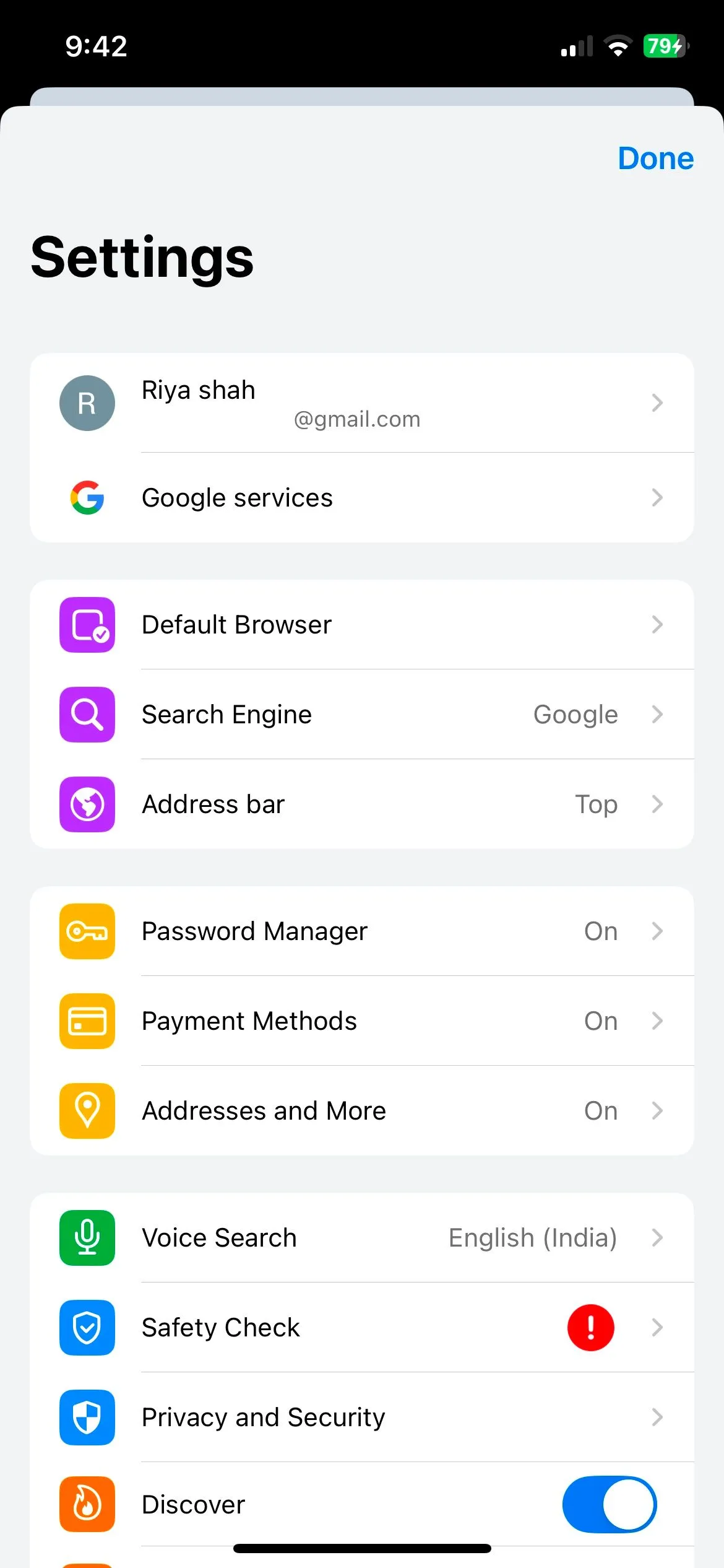 Menu cài đặt của Chrome trên iOS, nơi người dùng có thể truy cập các tính năng quản lý mật khẩu