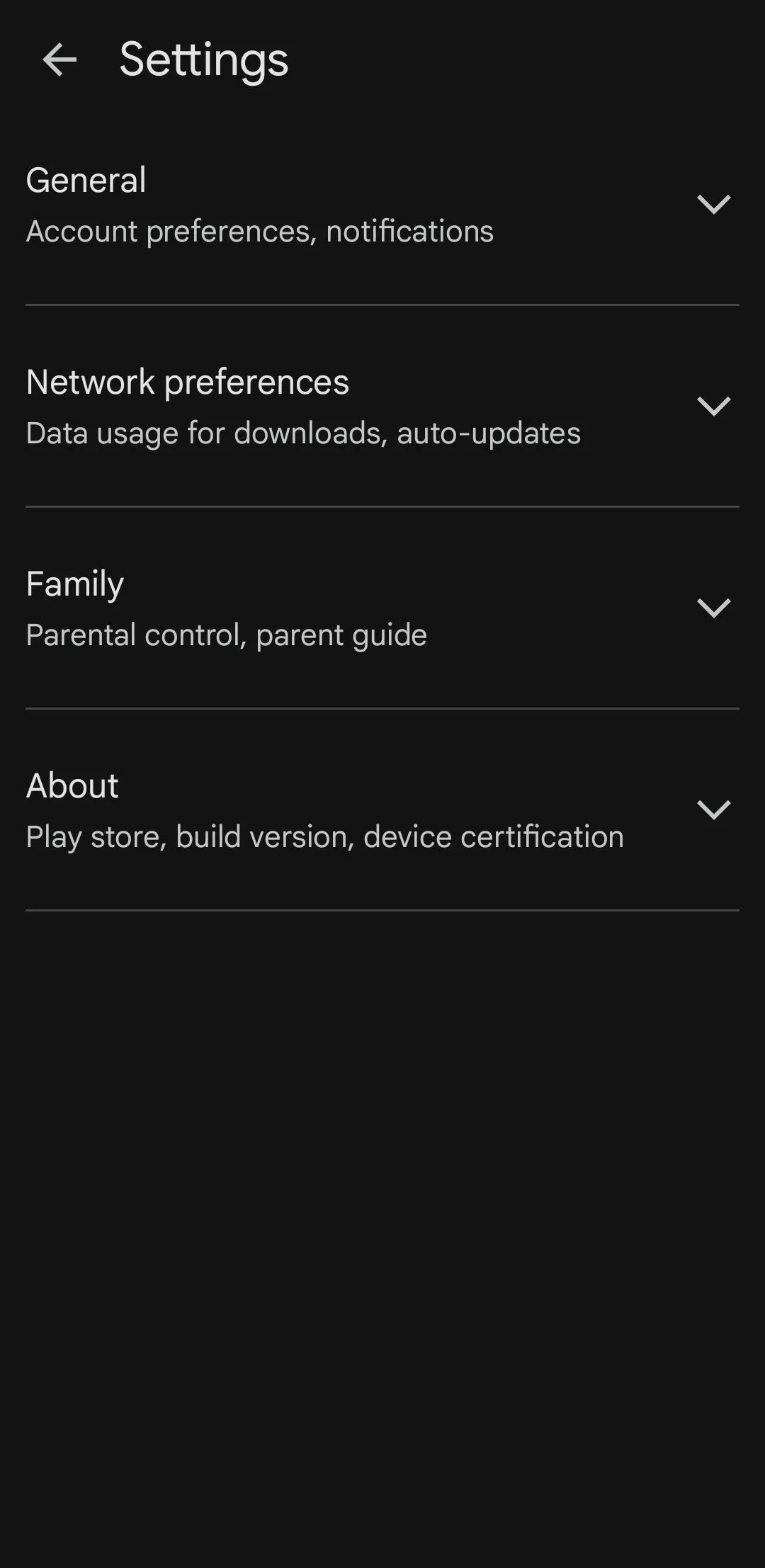 Menu cài đặt của Google Play Store trên điện thoại Samsung với tùy chọn tự động lưu trữ ứng dụng