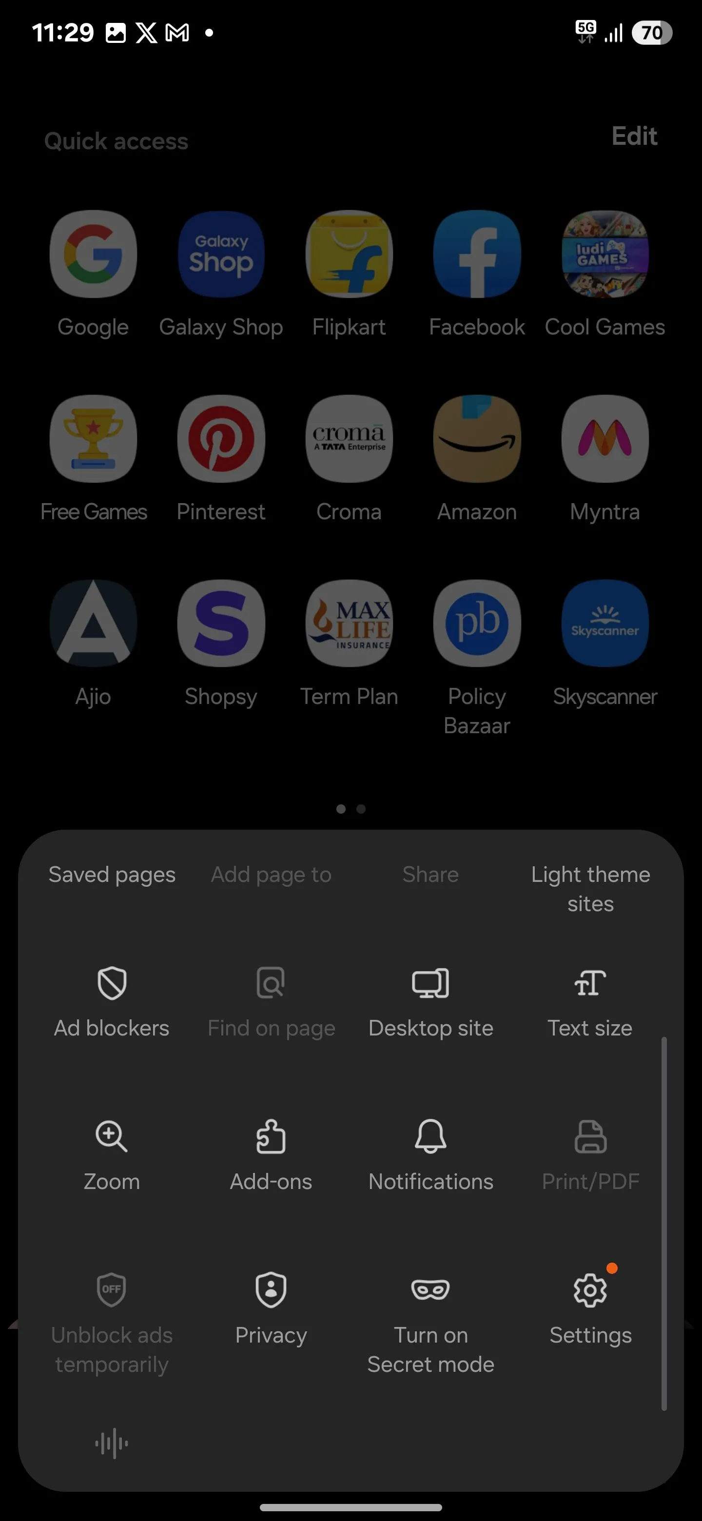 Menu Cài đặt trong ứng dụng Samsung Internet Browser với các tùy chọn.