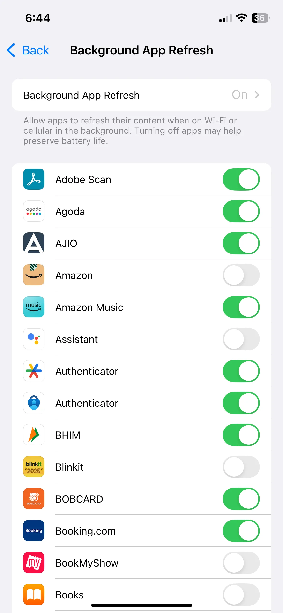 Menu Làm mới ứng dụng nền trên iPhone, cho phép quản lý ứng dụng nào được làm mới trong nền.