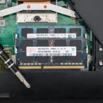 Nâng cấp RAM và ổ cứng SSD cho laptop để cải thiện hiệu suất