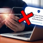 Người dùng nhận mã OTP qua SMS với thông báo xác minh PayPal, minh họa lỗ hổng bảo mật của xác thực 2 yếu tố dựa trên tin nhắn.