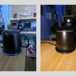Người phụ nữ đang tạo dáng chụp ảnh với đèn flash trên điện thoại, tạo hiệu ứng tương phản cao và bóng đổ rõ nét, mô phỏng phong cách ảnh cổ điển.