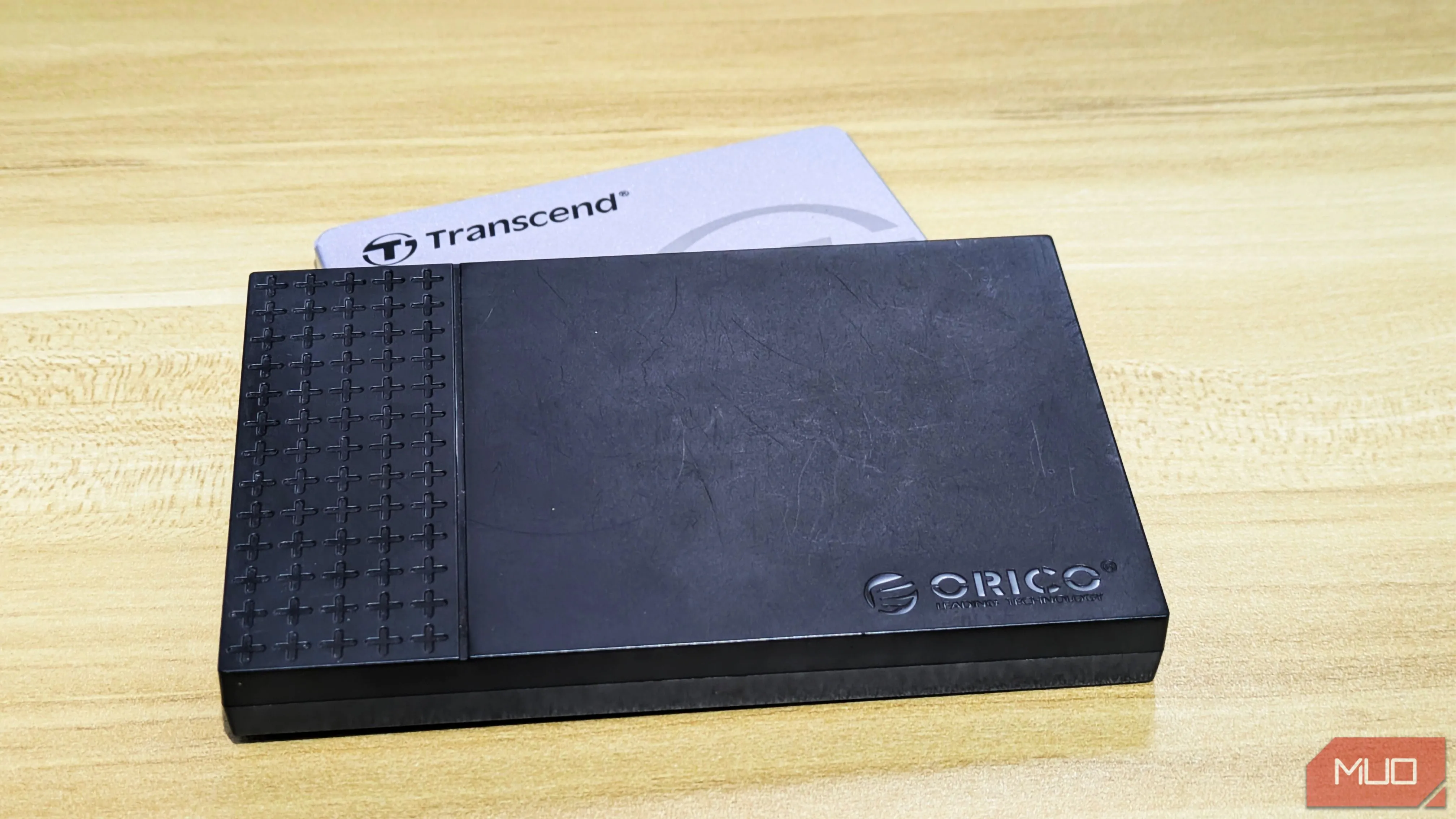Ổ cứng SSD mang lại tốc độ vượt trội cho laptop giá rẻ so với HDD truyền thống