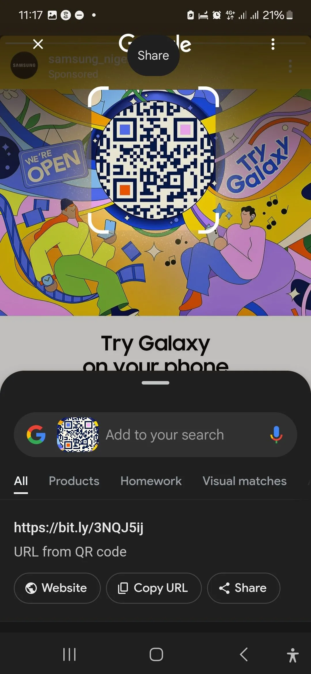 Tính năng Circle to Search của Google quét và hiển thị đường dẫn URL từ mã QR đã được khoanh tròn